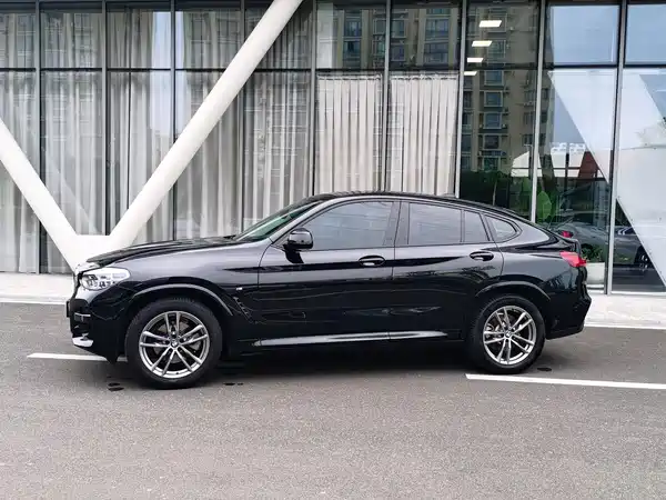 BMW X4 2021