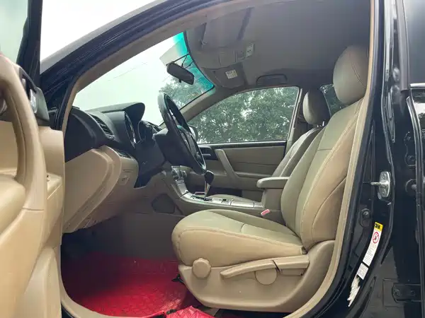 Toyota Highlander 2014