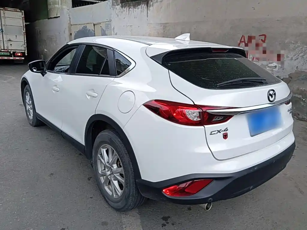 Mazda CX-4 2019