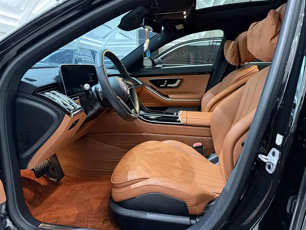 Mercedes-Benz S-Class 2024 — фото 13