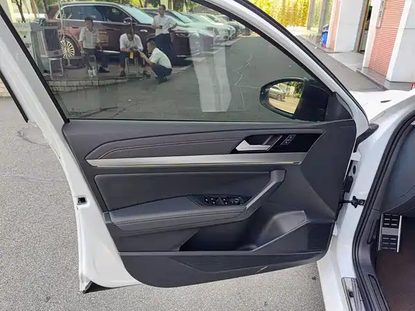 Volkswagen Lavida 2025