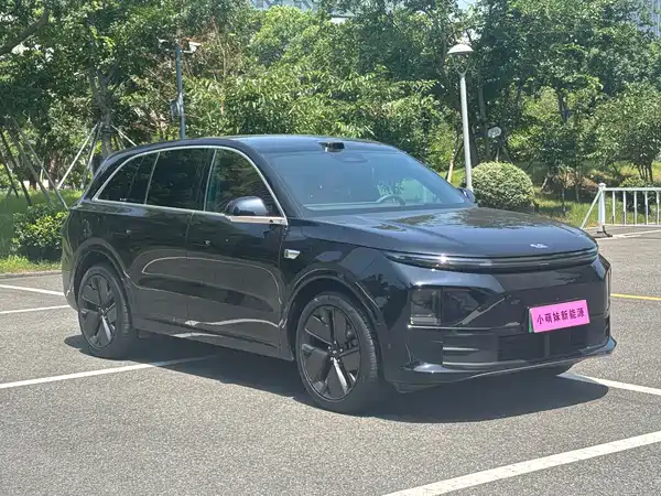 Li Auto L6 2024