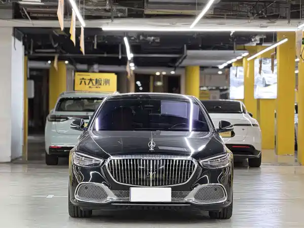 Mercedes-Benz S-Class 2024