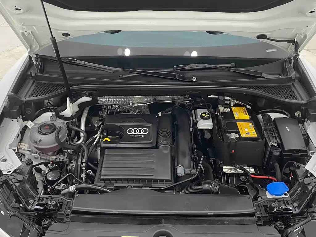 Audi Q3 2022 — фото 17