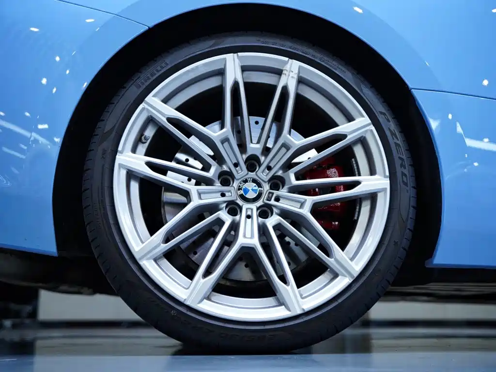 BMW M2 2025 — фото 10
