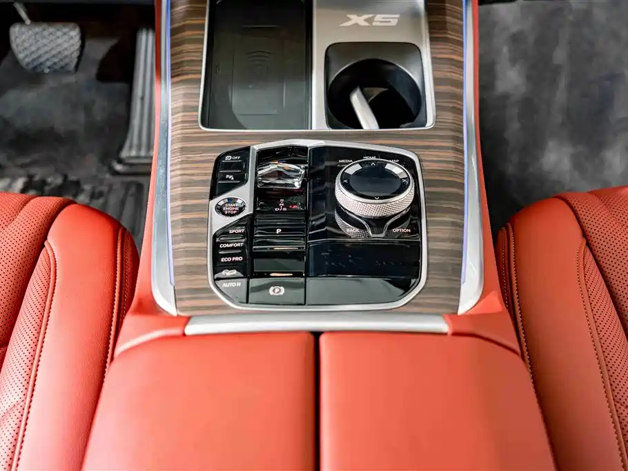 BMW X5 2024 — фото 16