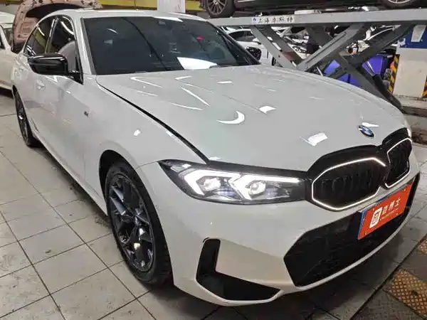 BMW 3 Series 2025