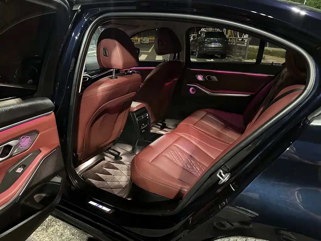 BMW 3 Series 2024