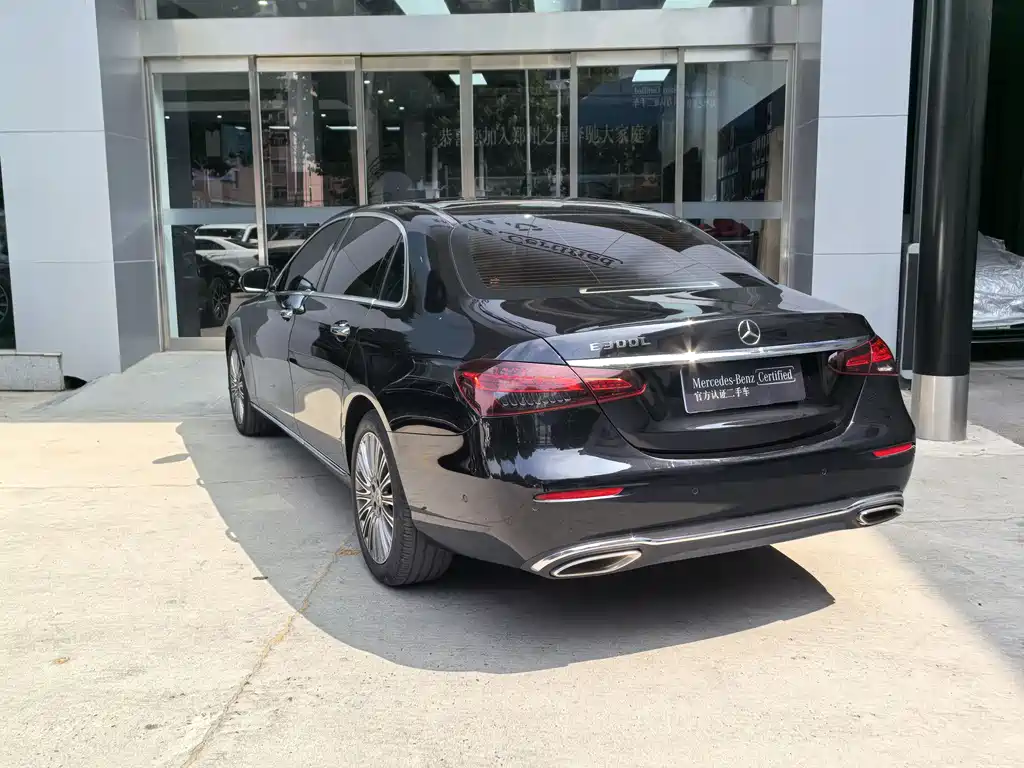 Mercedes-Benz E-Class 2023