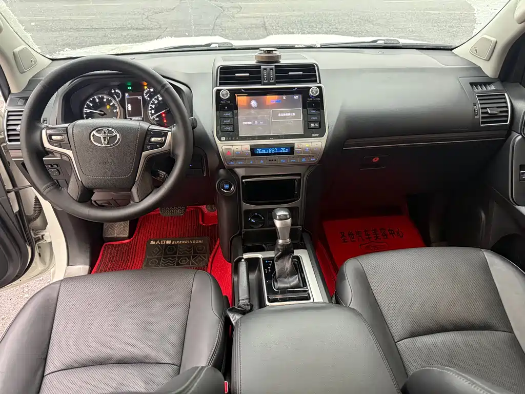 Toyota Prado 2018 — фото 6
