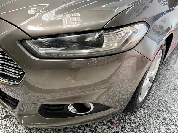 Ford Mondeo 2015
