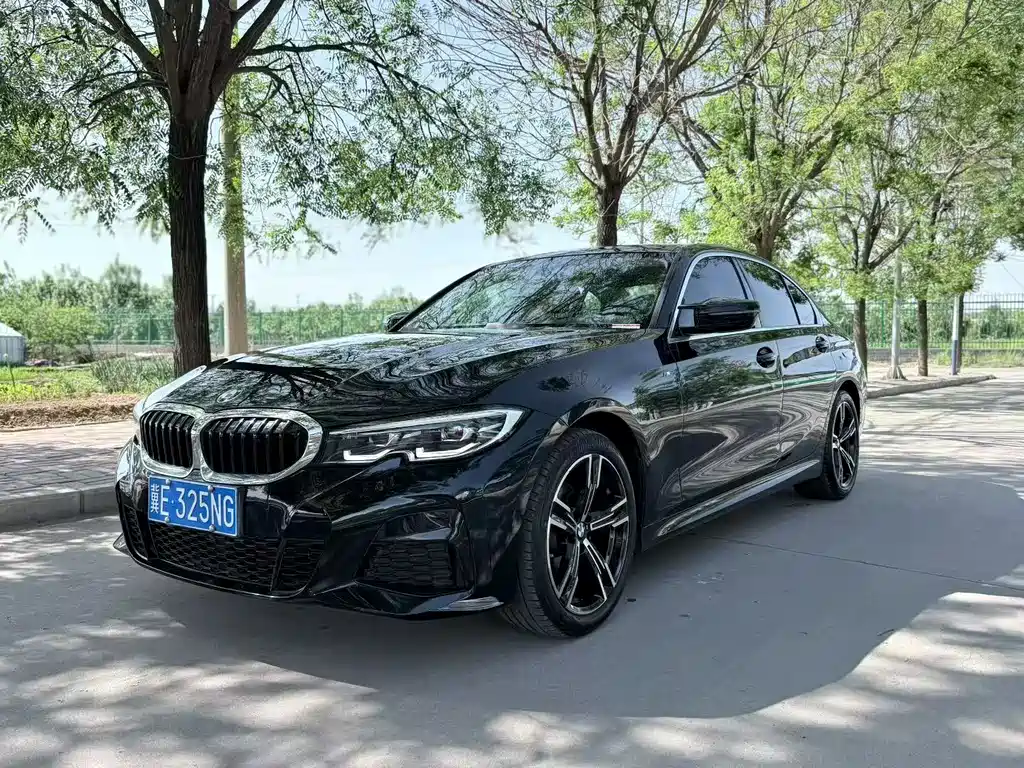 BMW 3 Series 2022