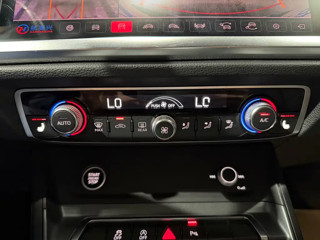 Audi Q3 Sportback 2022 — фото 15