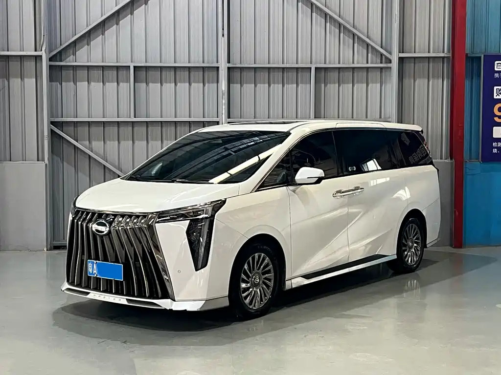 GAC Motor Trumpchi M8 2023 — фото 10