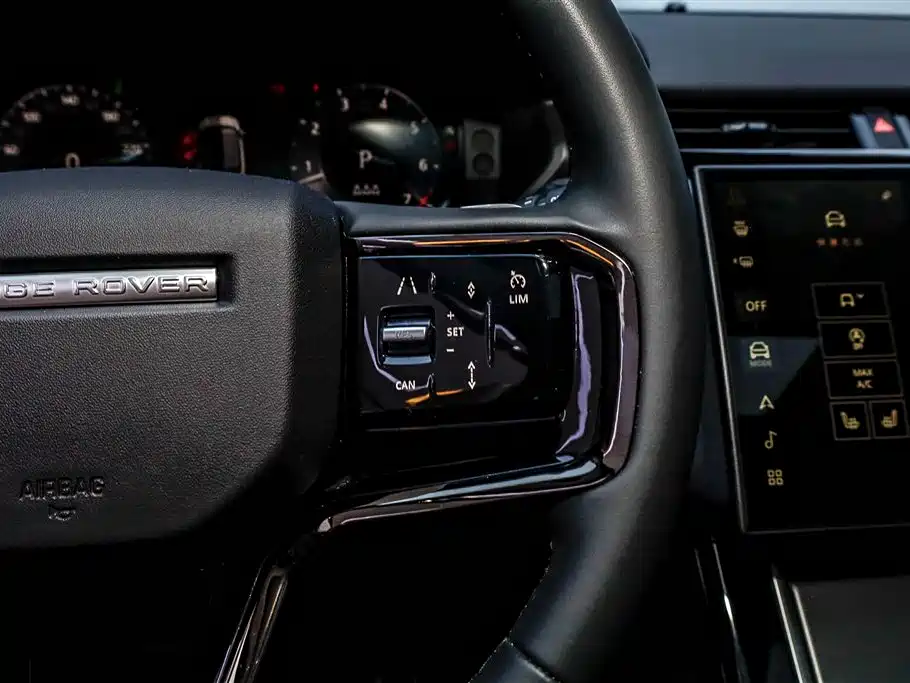 Land Rover Velar 2023 — фото 31