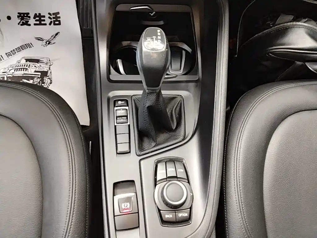 BMW X1 2018 — фото 14