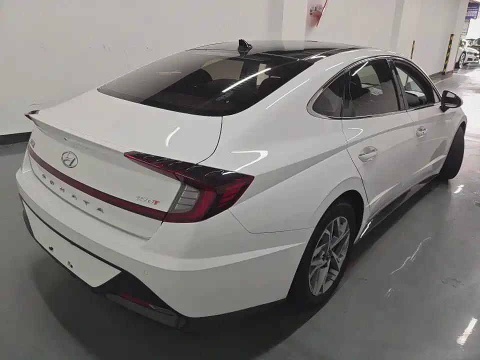 Hyundai Sonata 2022 — фото 9