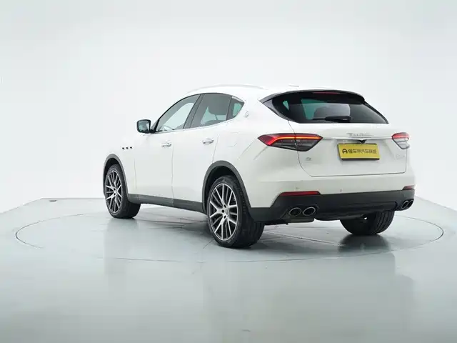 Maserati Levante 2021 — фото 6
