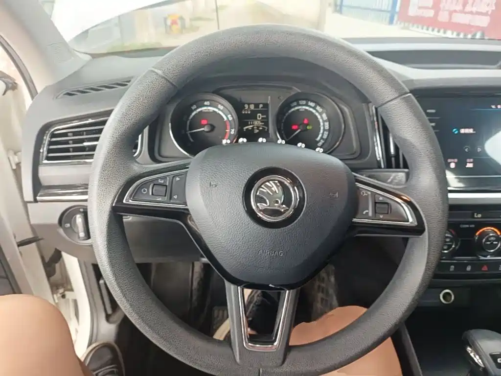 Skoda Kamiq 2020 — фото 11
