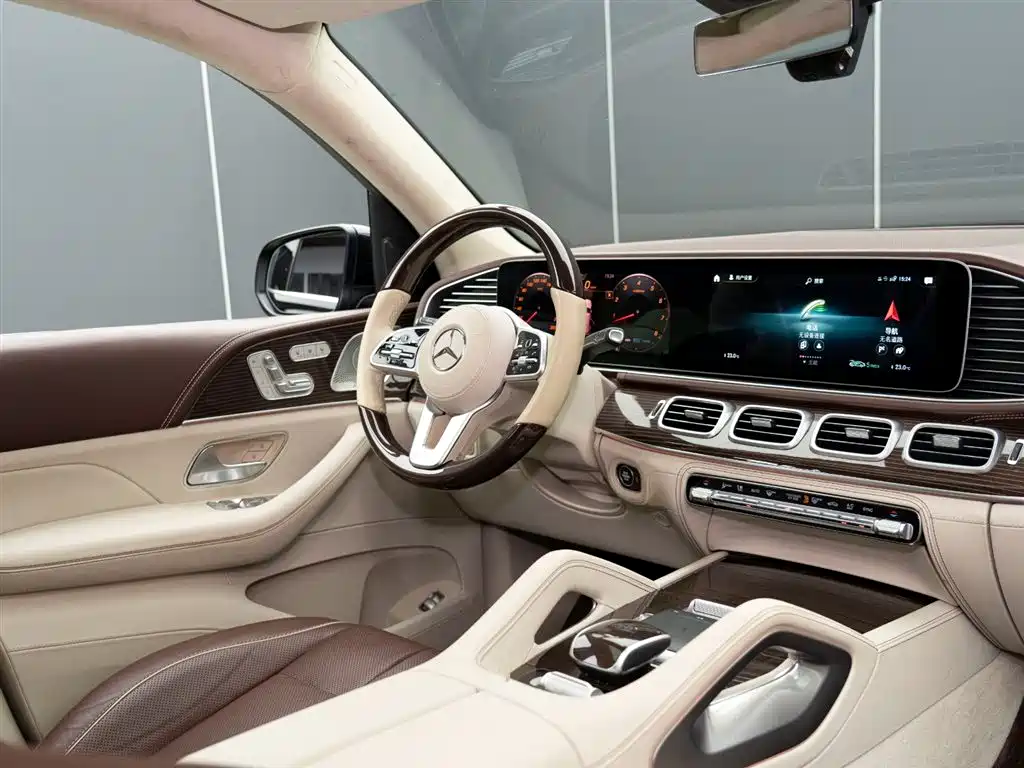 Mercedes-Benz GLS 2022 — фото 14