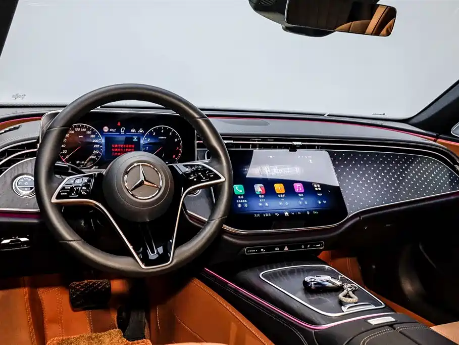 Mercedes-Benz E-Class 2026 — фото 14