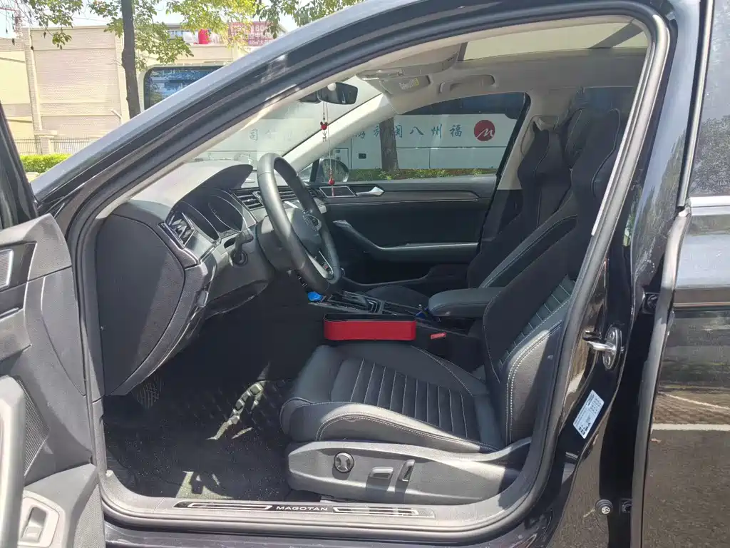 Volkswagen Magotan 2022