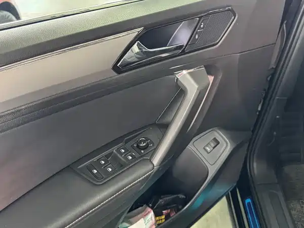 Volkswagen Tiguan L 2019