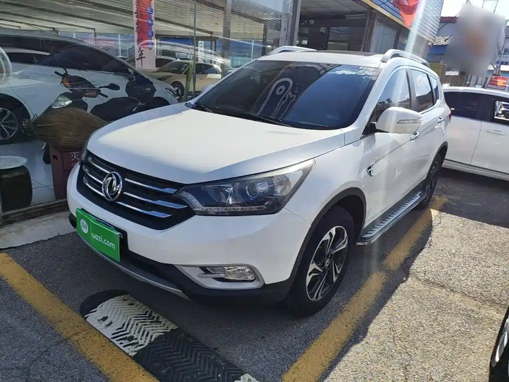 Dongfeng Fengshen AX7 2017 — фото 2
