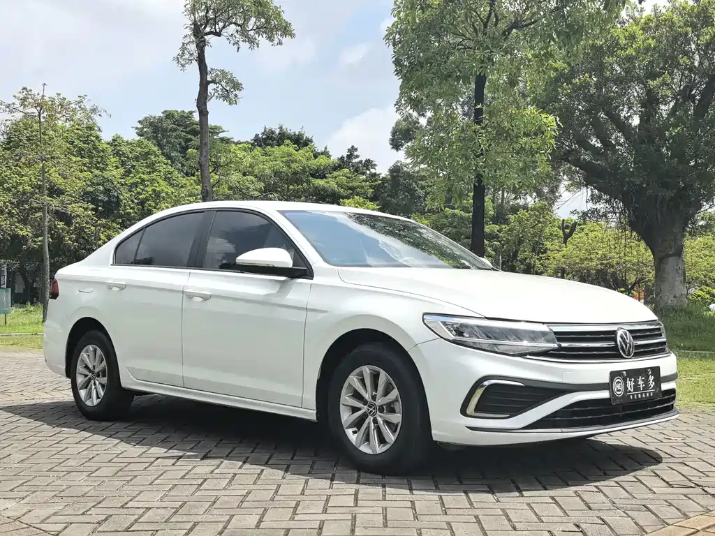 Volkswagen Bora 2024