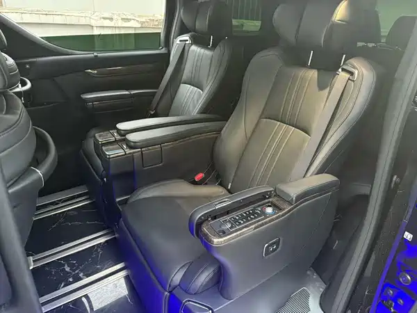 Toyota Vellfire 2022