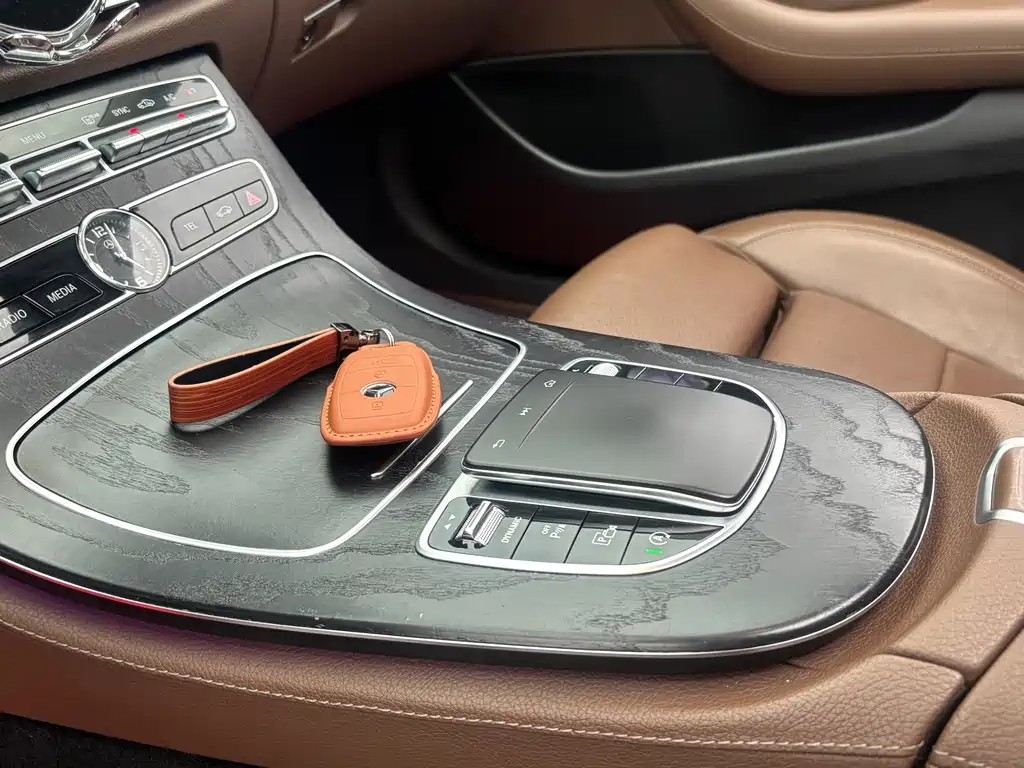Mercedes-Benz E-Class 2019
