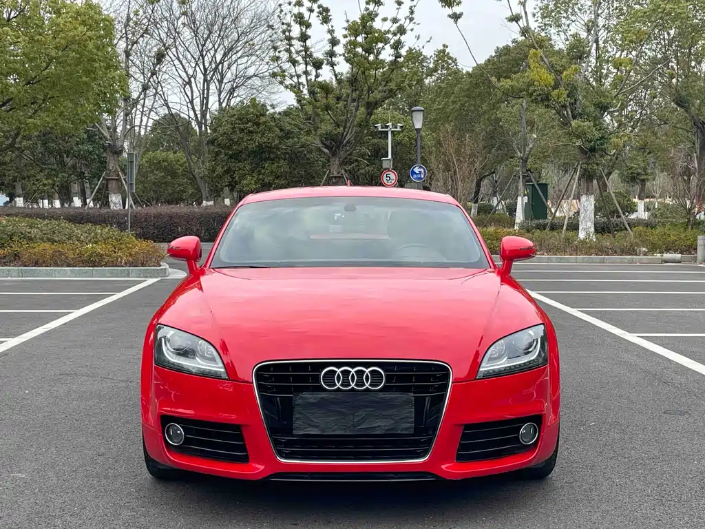 Audi TT 2012 — фото 2
