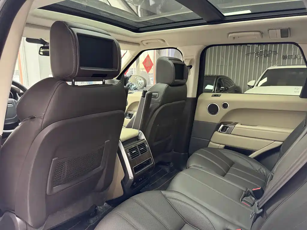 Land Rover Sport 2015 — фото 19