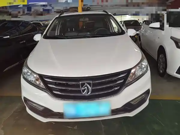 Baojun 310 2017