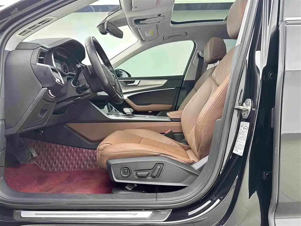 Audi A6L 2020