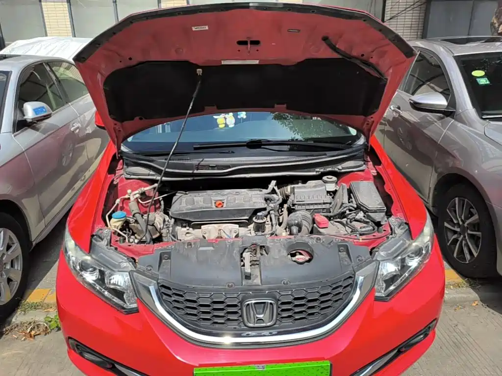 Honda Civic 2015 — фото 20