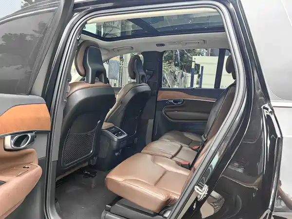 Volvo XC90 2020