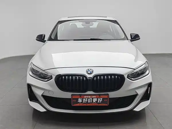 BMW 1 Series 2023