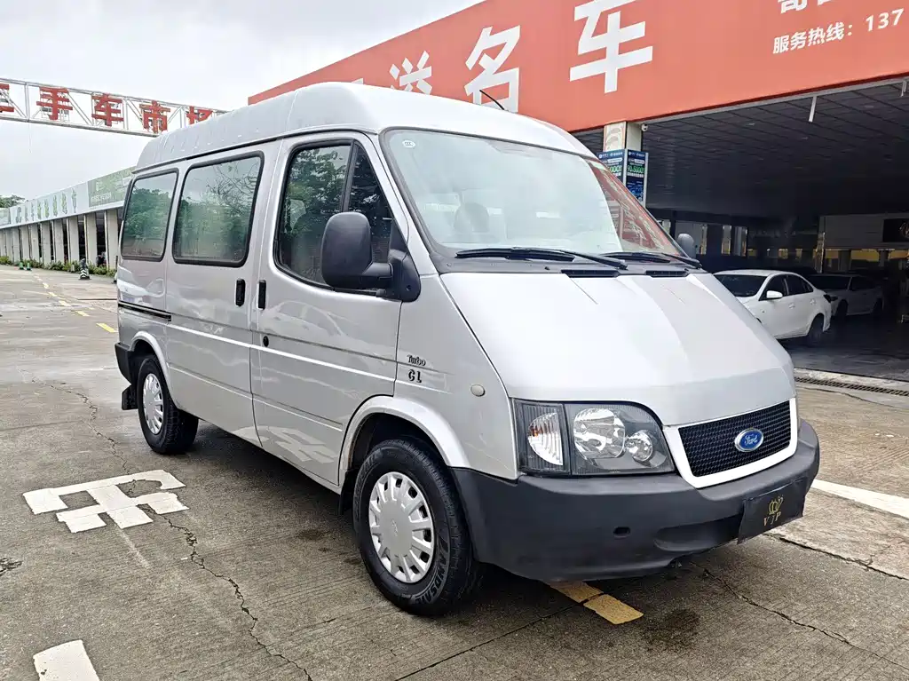 Ford Classic Transit 2015 — фото 3