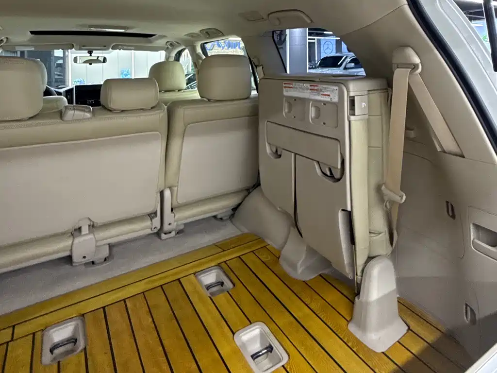 Toyota Land Cruiser 2020 — фото 14