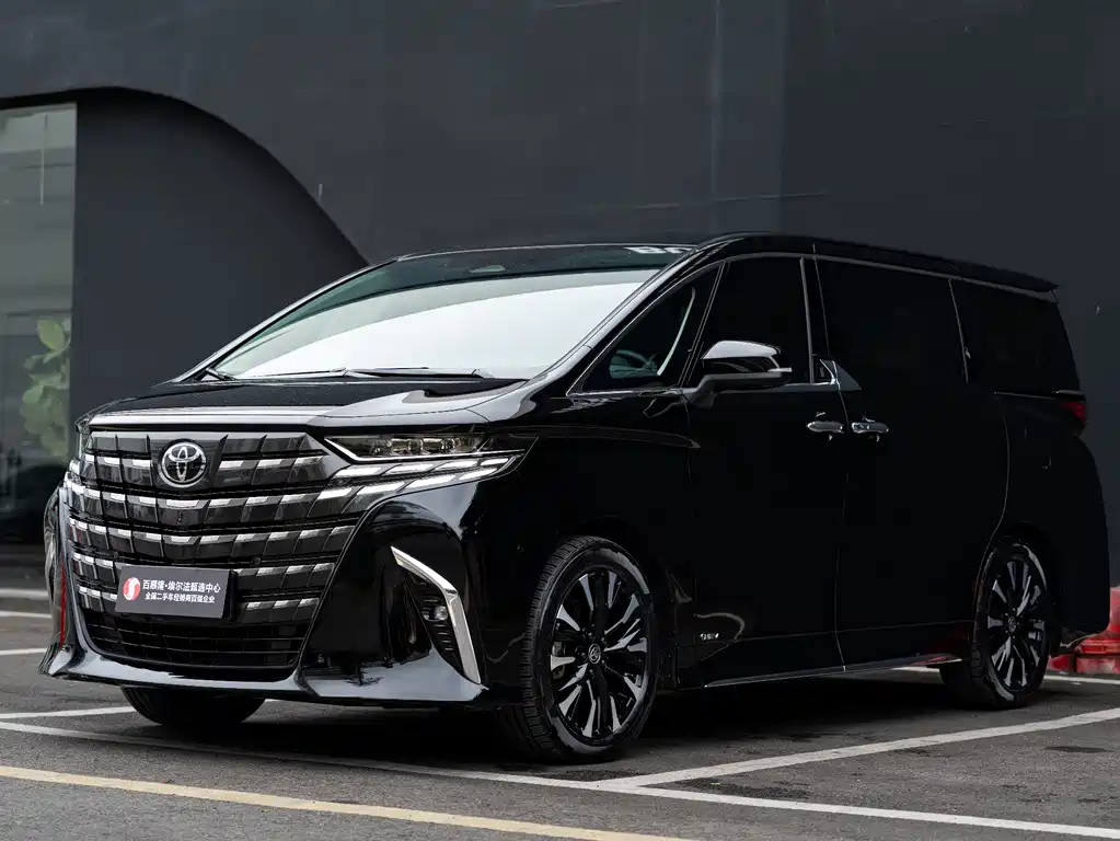 Toyota Alphard 2024