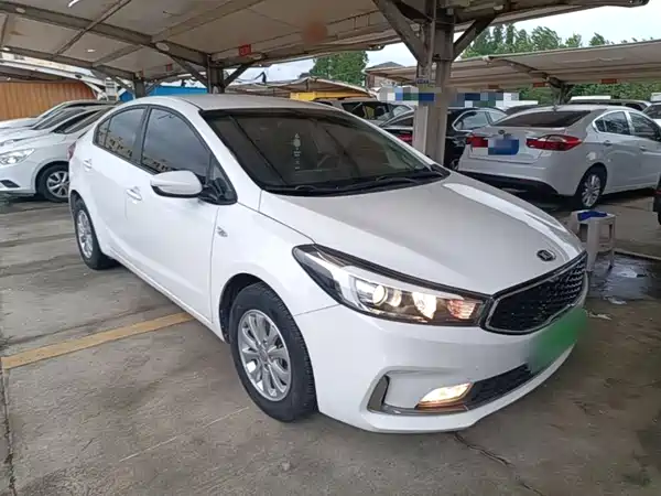 Kia K3 2016