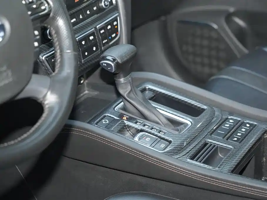 GAC Motor Trumpchi GS7 2018 — фото 13