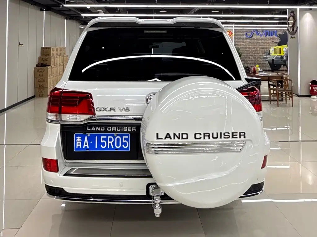 Toyota Land Cruiser 2020 — фото 4