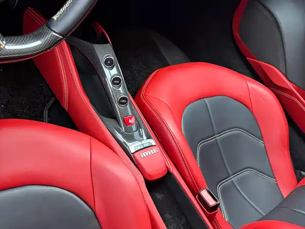 Ferrari 488 2019