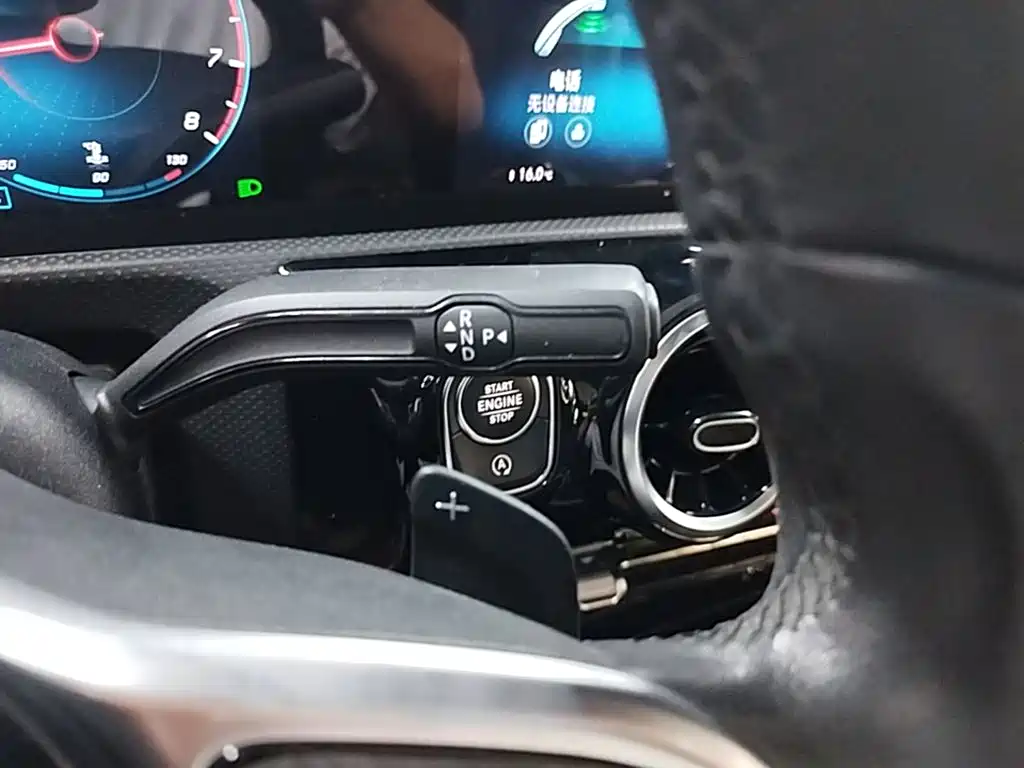 Mercedes-Benz A-Class 2020 — фото 21