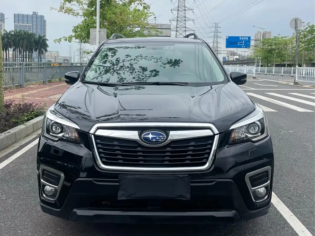 Subaru Forester 2019 — фото 3