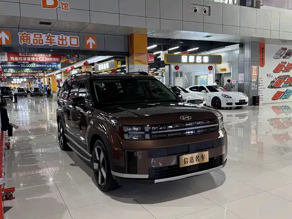 Hyundai Santa Fe 2025