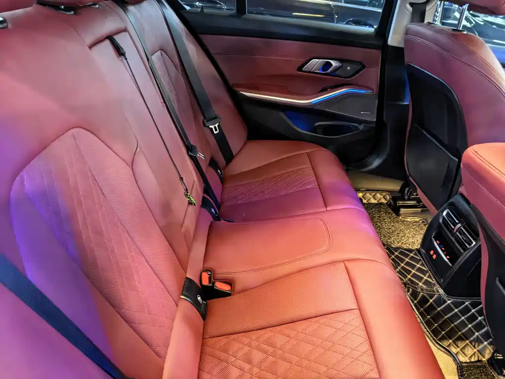 BMW 3 Series 2022 — фото 13