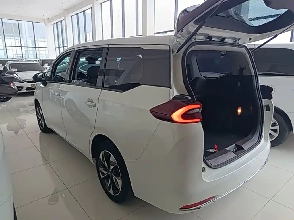 GAC Motor Trumpchi M6 2021